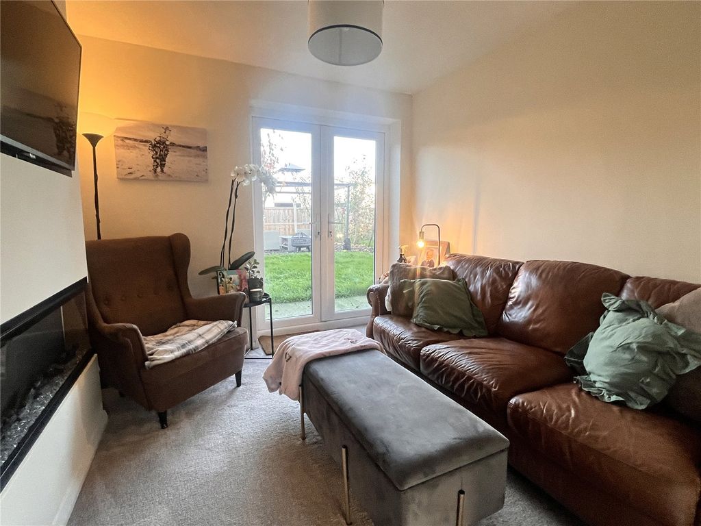 Property photo 3 of 20 Picture No. 17