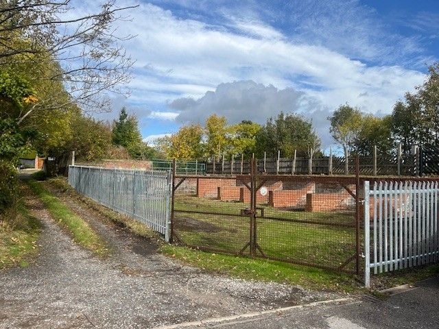 Property photo 2 of 3