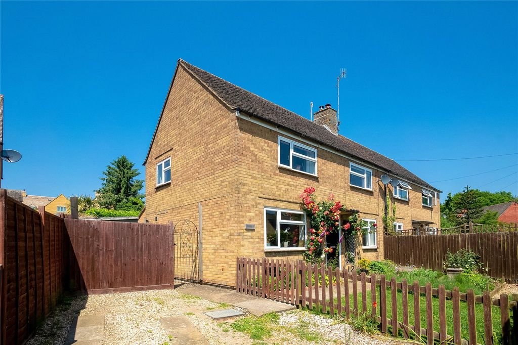 Property photo 1 of 16 Picture No. 21