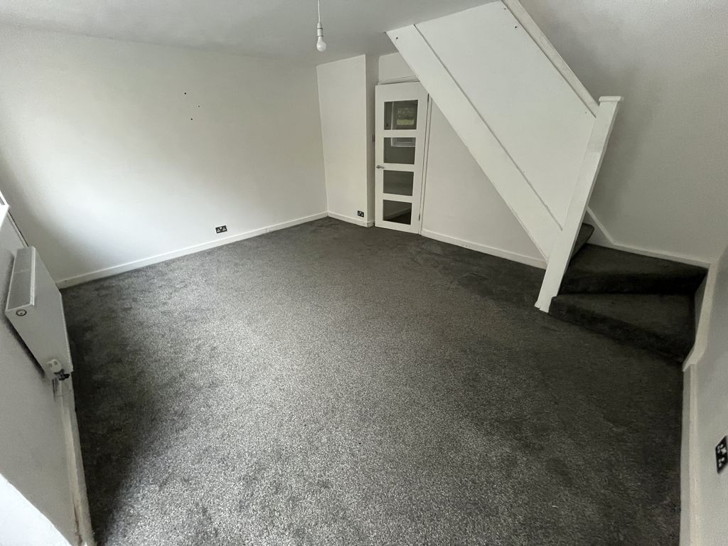 Property photo 3 of 14 Img_7987.Jpg