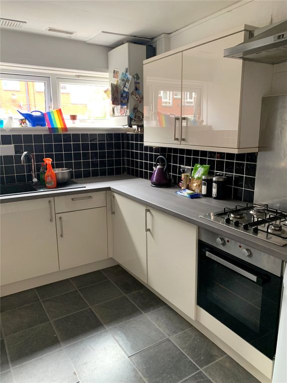 Property photo 2 of 7 Picture No. 08