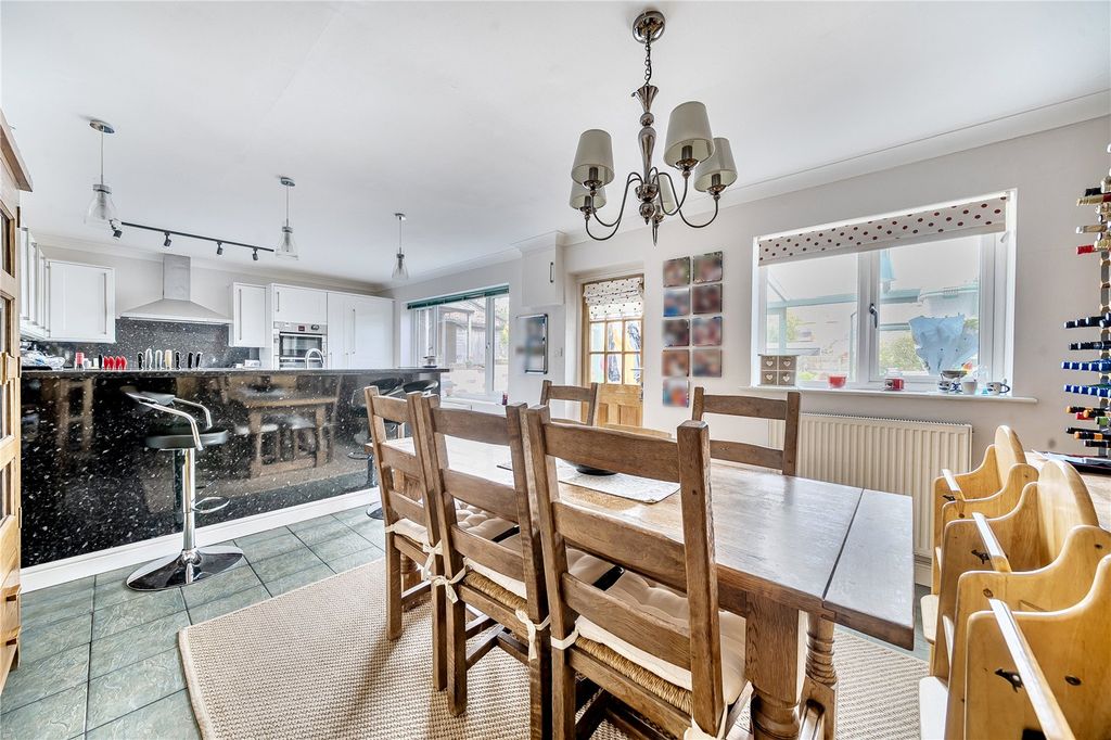 Property photo 3 of 17 Picture No. 08