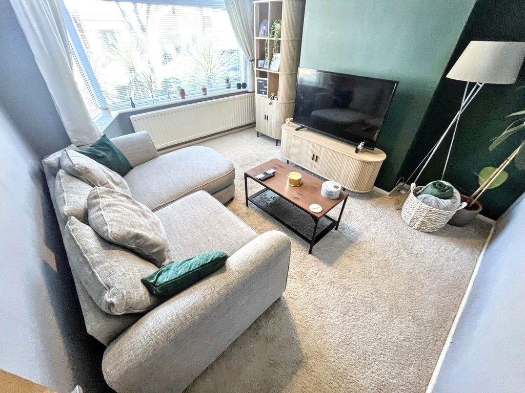 Property photo 3 of 15