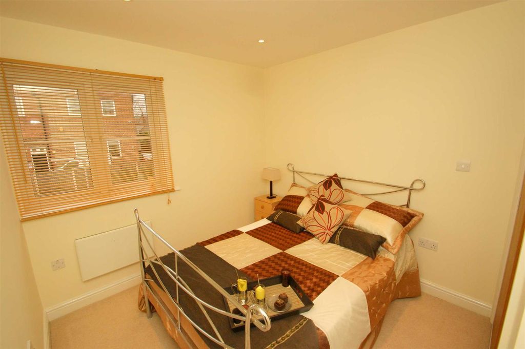 Property photo 3 of 6