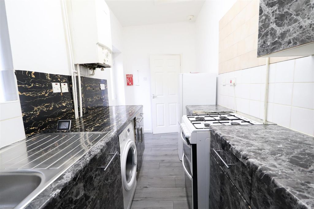 Property photo 2 of 8 Img_7381-2.Jpg