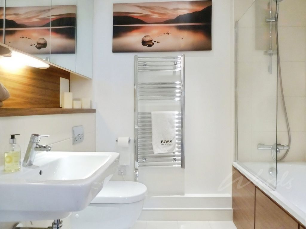 Property photo 3 of 5 Marina Bathroom