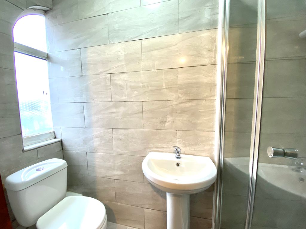 Property photo 3 of 3 Bedroom