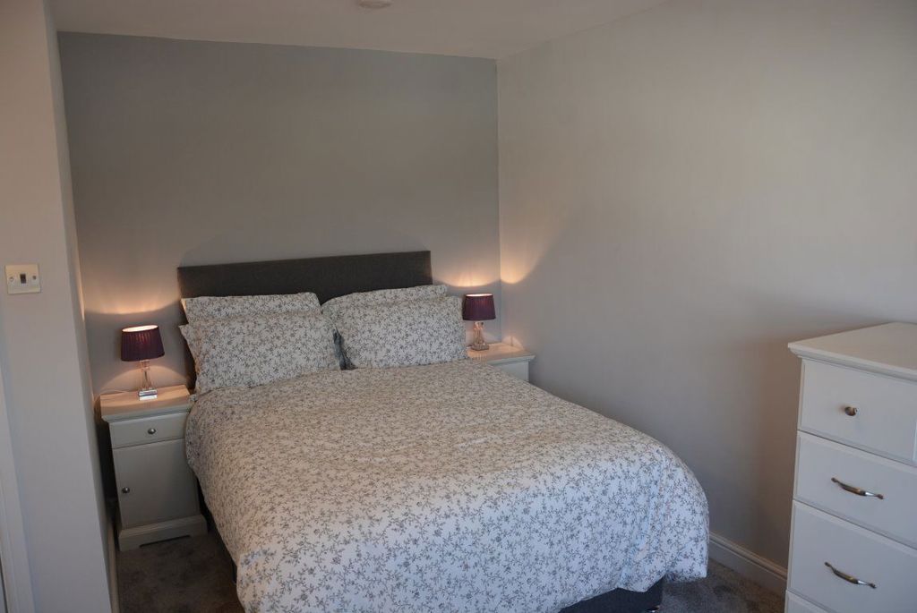 Property photo 3 of 30