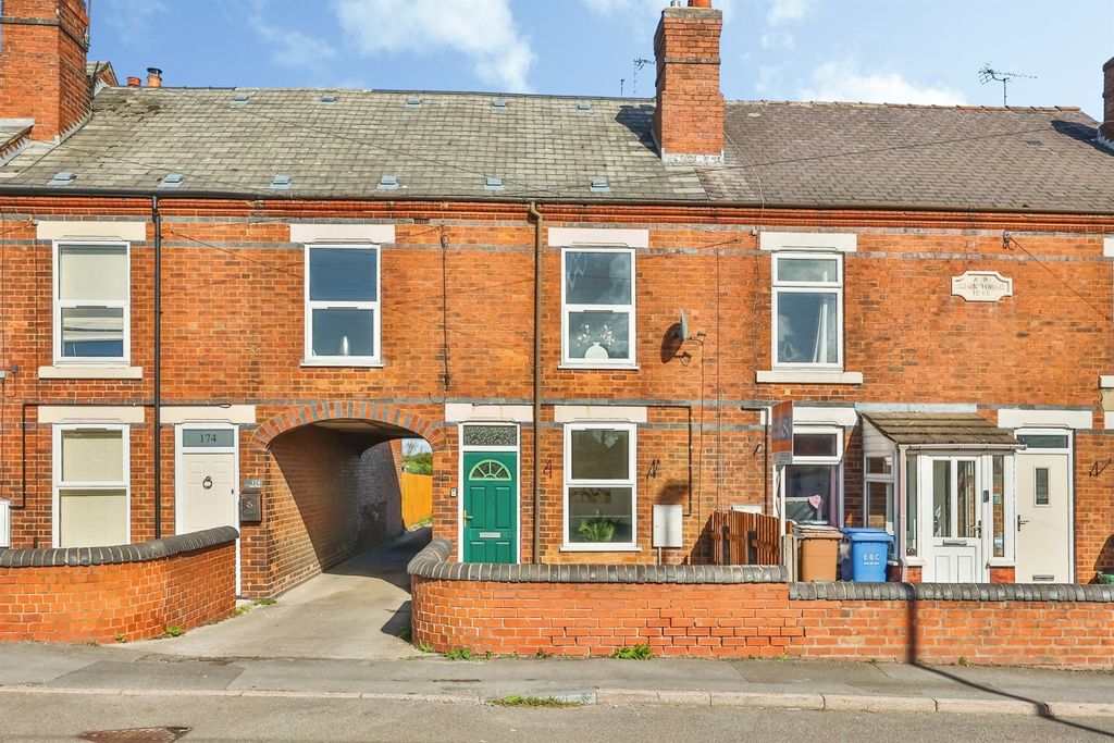 Property photo 1 of 19