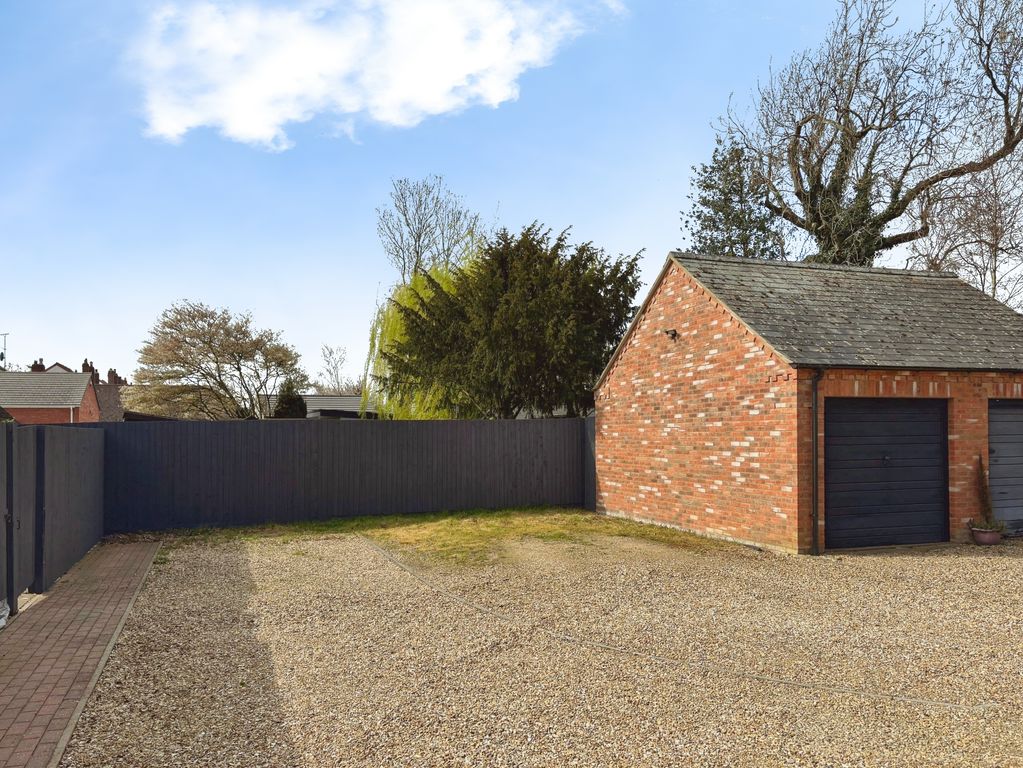 Property photo 2 of 17 6243Db4A-Img_9385