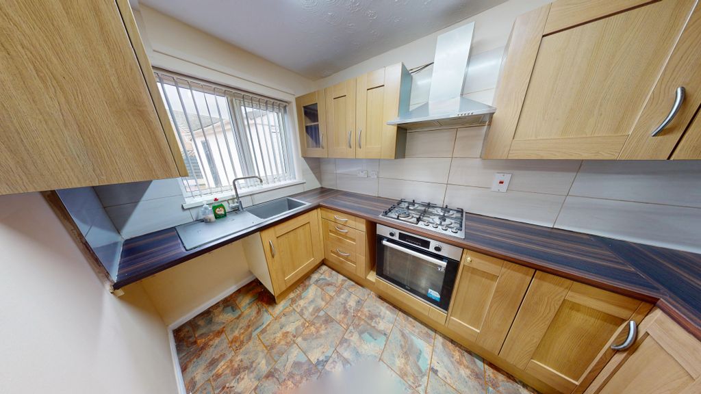 Property photo 2 of 8 21-Whitburn-Way-11062025_105628