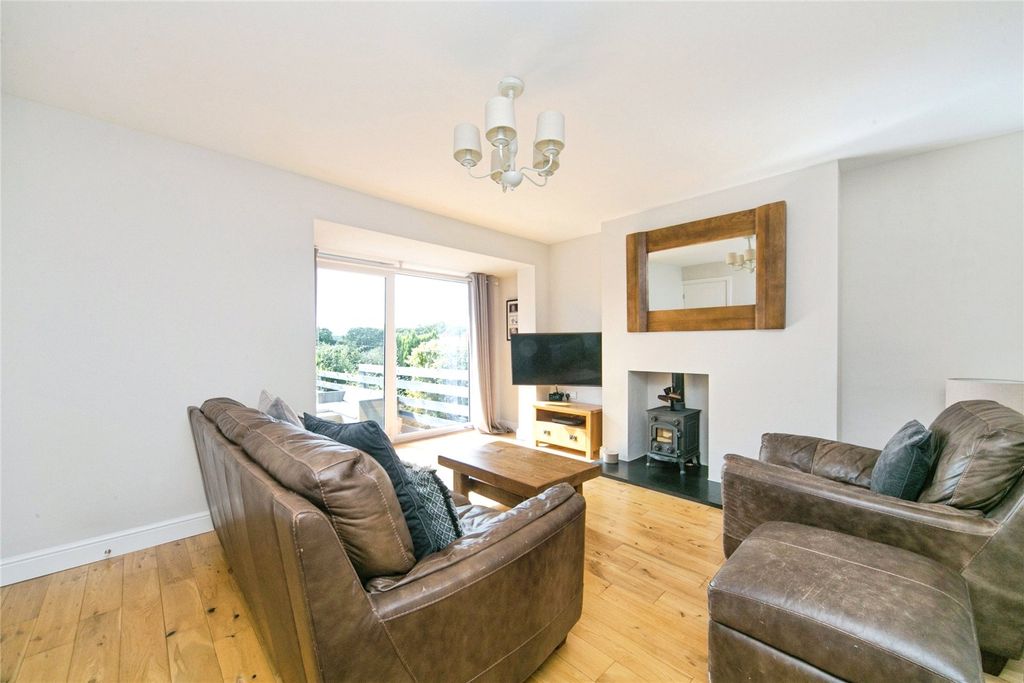 Property photo 2 of 16 Picture No. 09