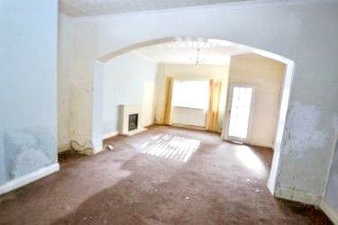 Property photo 3 of 13