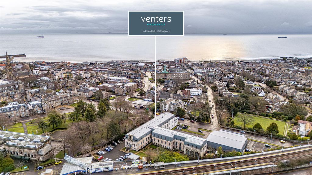 Property photo 2 of 19 Untitled (18 Of 1).Jpg