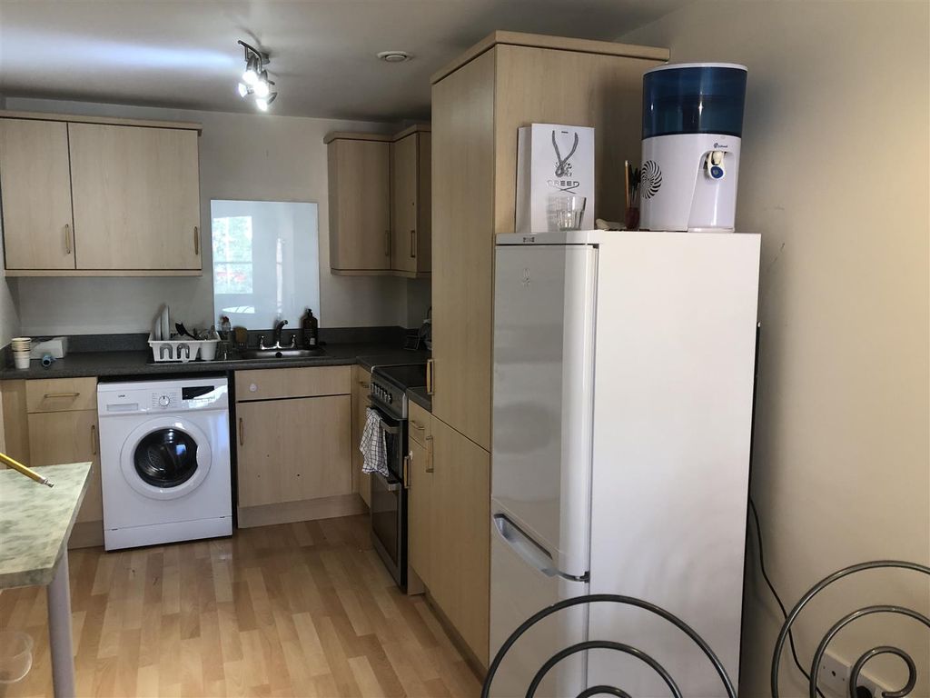 Property photo 3 of 5 G K.Jpg