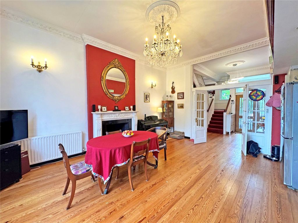 Property photo 3 of 14 Picture No. 02