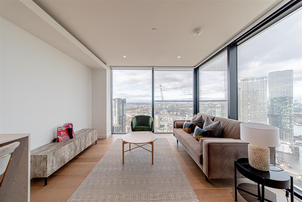 Property photo 2 of 21 E74A0150-Hdr.Jpg