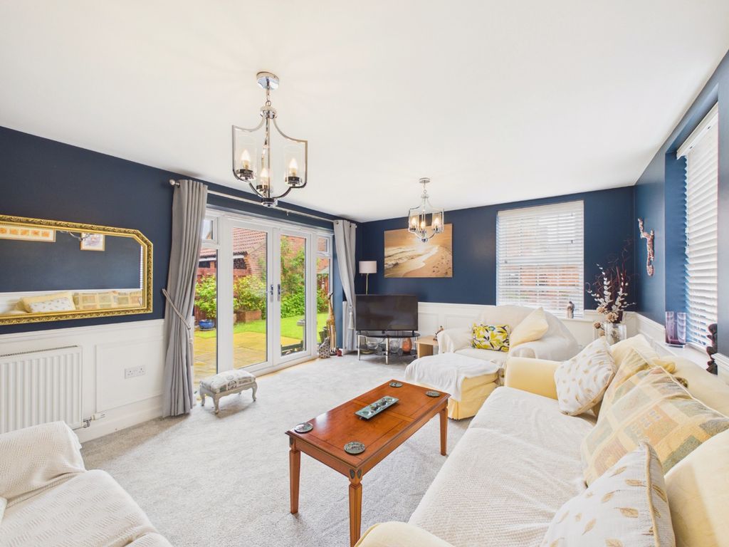 Property photo 2 of 20 5158804