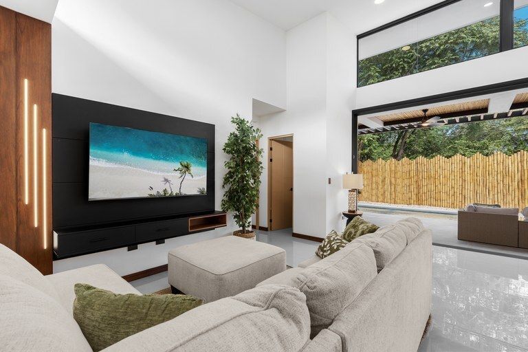 Property photo 2 of 50 <Alttext/>