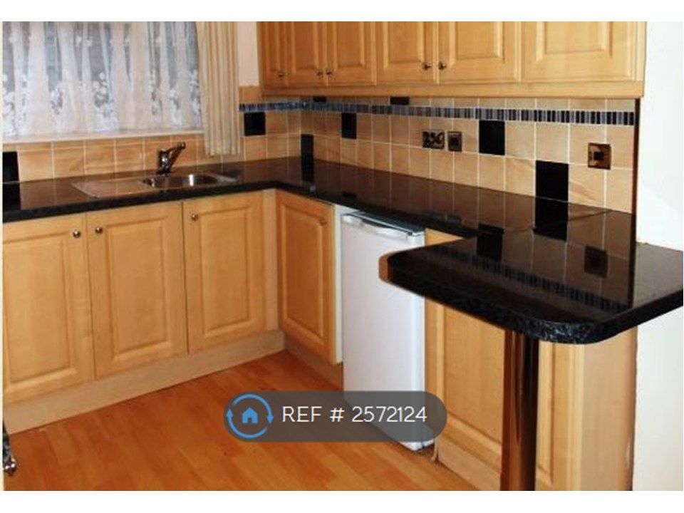 Property photo 3 of 4