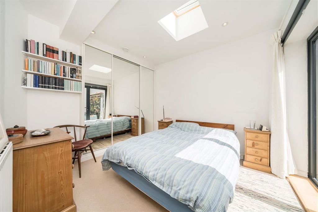 Property photo 3 of 9