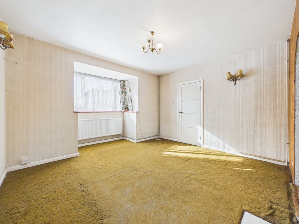 Property photo 2 of 13 Picture No. 02