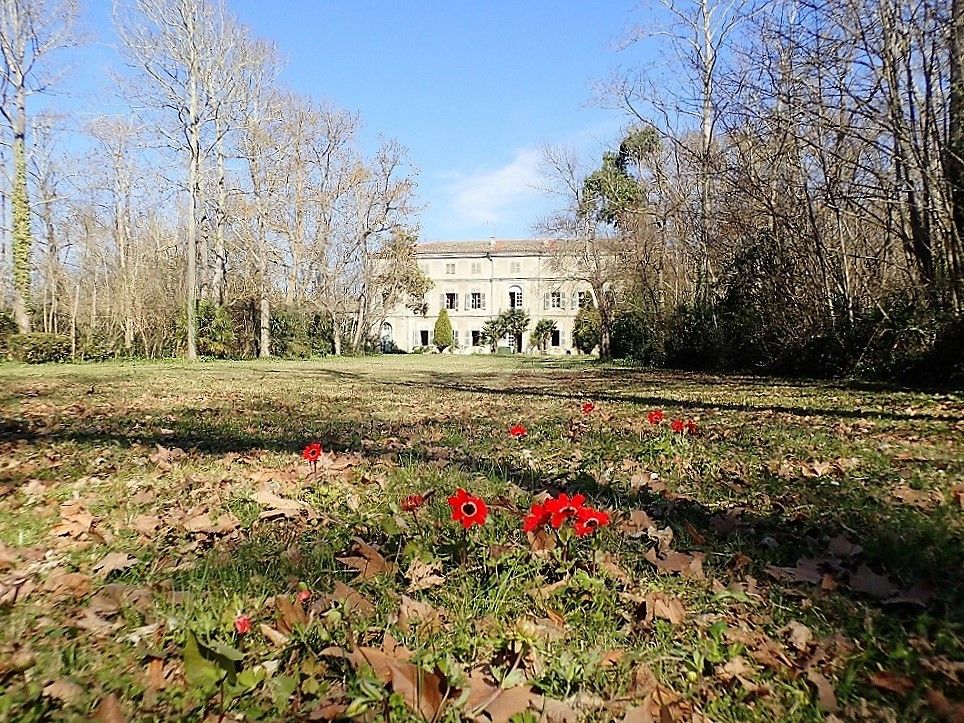 Property photo 1 of 25