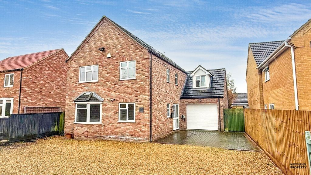 Property photo 1 of 29