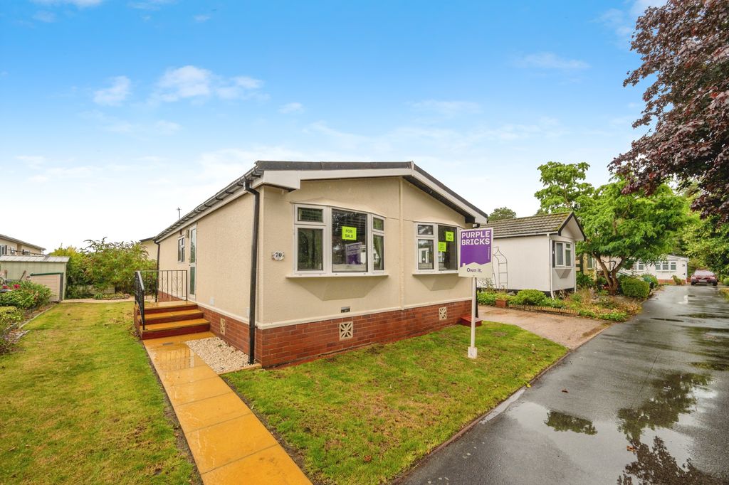 Property photo 1 of 14