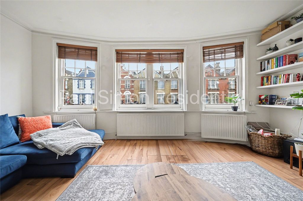 Property photo 3 of 12 Picture No. 12