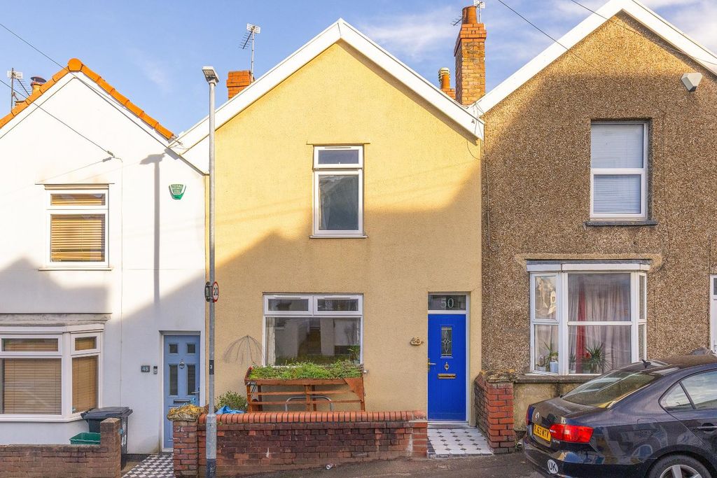 Property photo 2 of 31 Char7917.Jpg