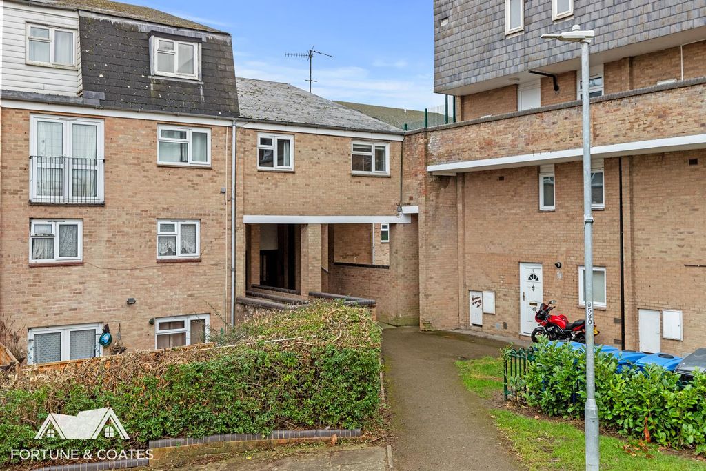 Property photo 1 of 8 Mercers_8.Jpg