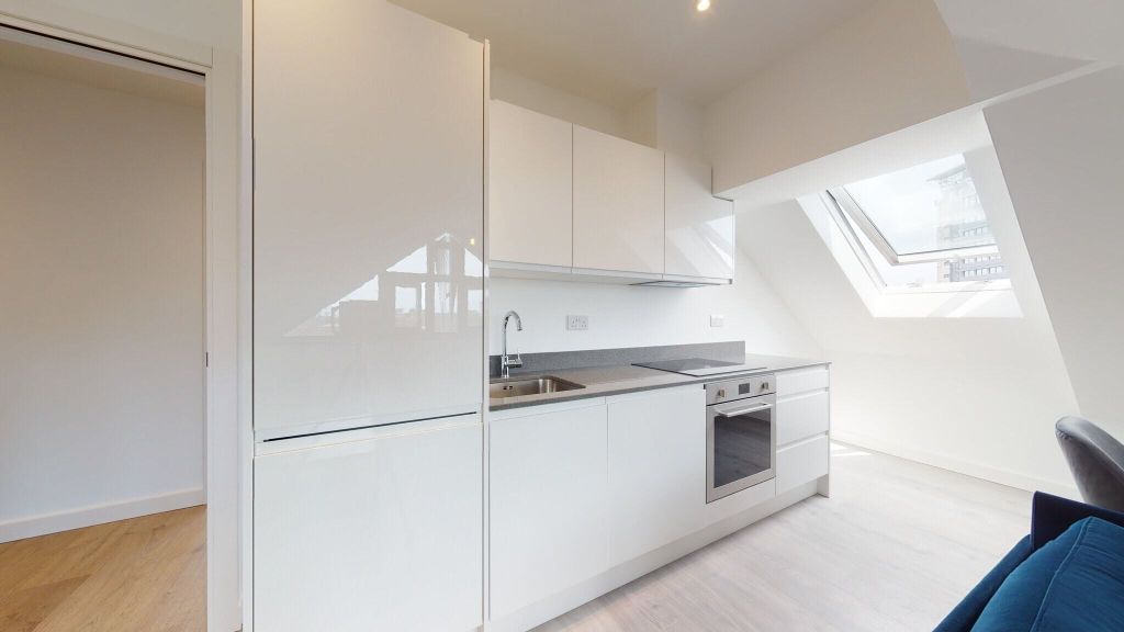 Property photo 2 of 13 Kitchen