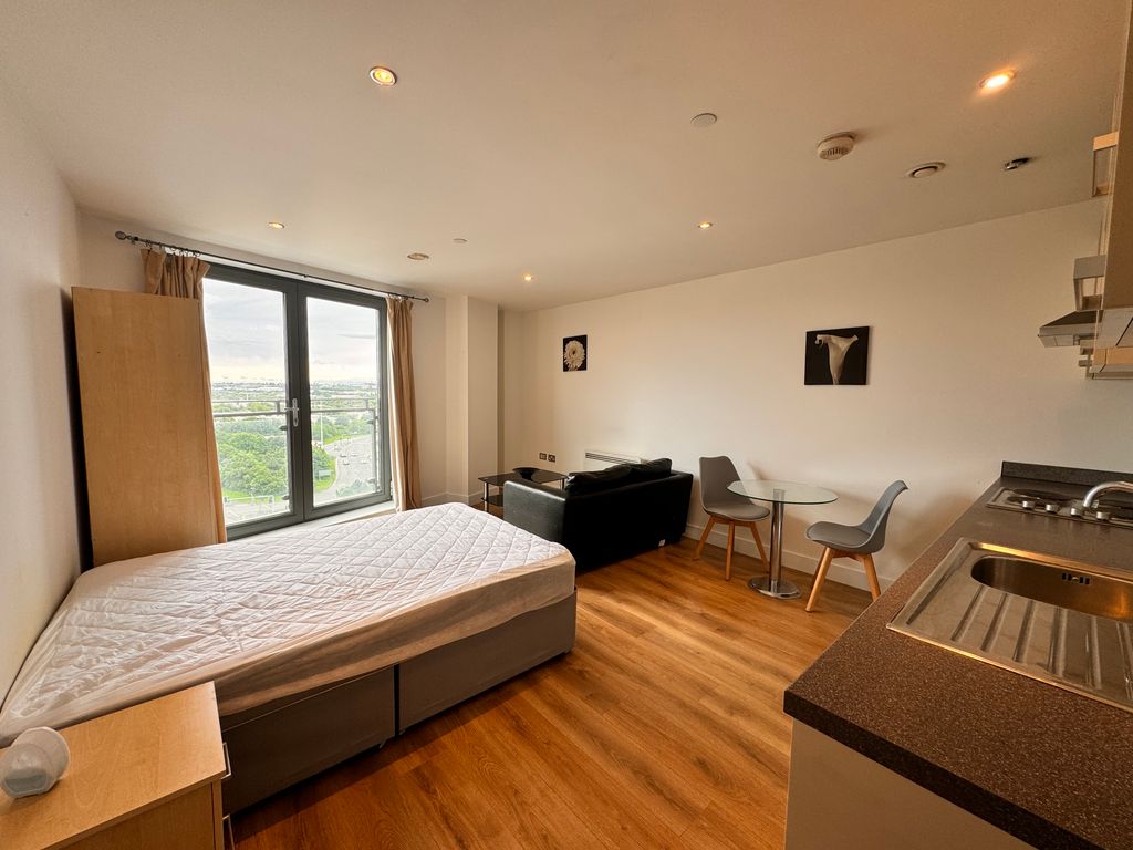 Property photo 1 of 11 Img_3023