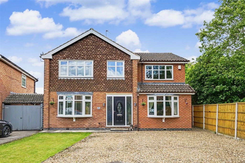 Property photo 1 of 31