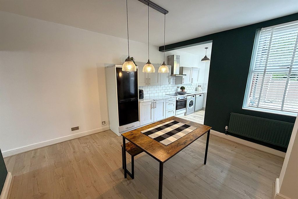 Property photo 2 of 14 Kitchen Dining.Jpg