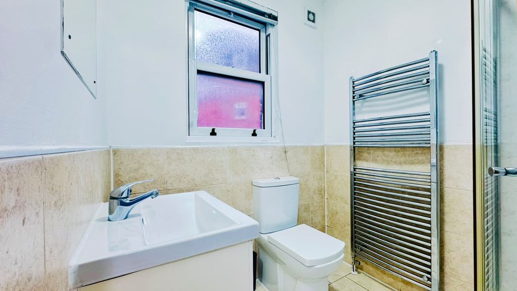 Property photo 2 of 2