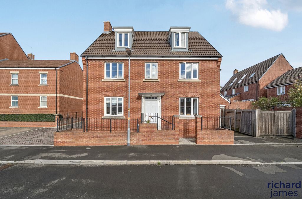 Property photo 1 of 21 6Fc9E6d3A0c041Aca5394546A0A39B13