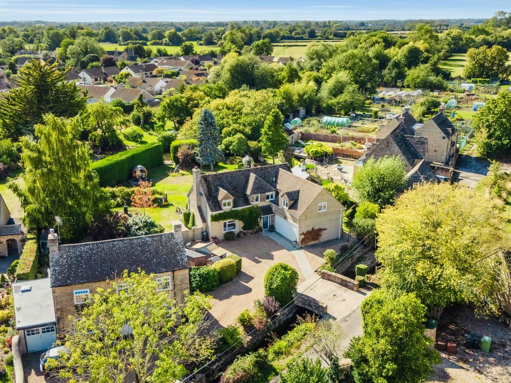 Property photo 1 of 25 Dji_20260908151759_0020_D