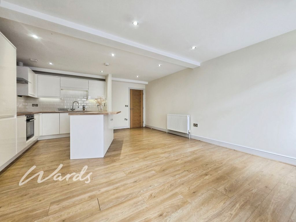 Property photo 3 of 11 645A70c5-5678