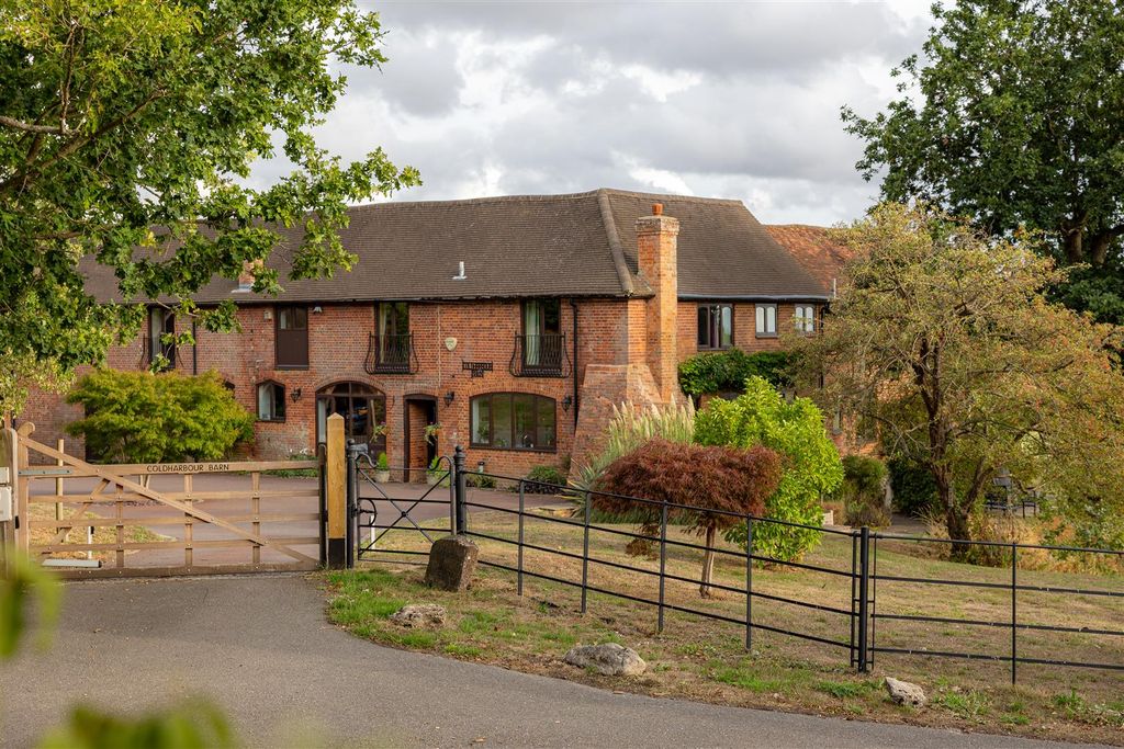 Property photo 1 of 32 Coldharbour Barn-6.Jpg