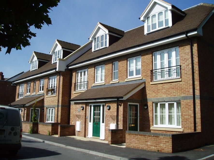 Property photo 1 of 11 Brunel House Main Picture.Jpg