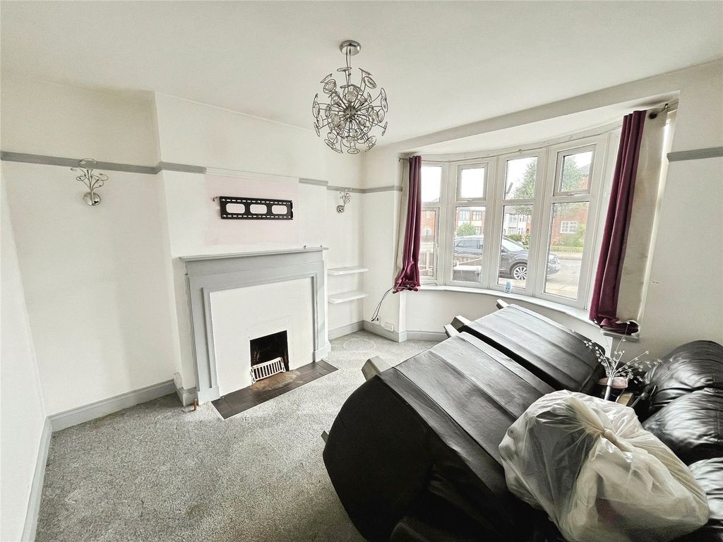 Property photo 2 of 14 Picture No. 05