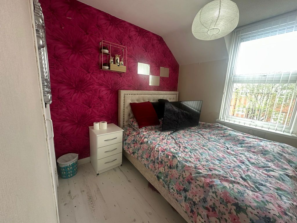 Property photo 1 of 4