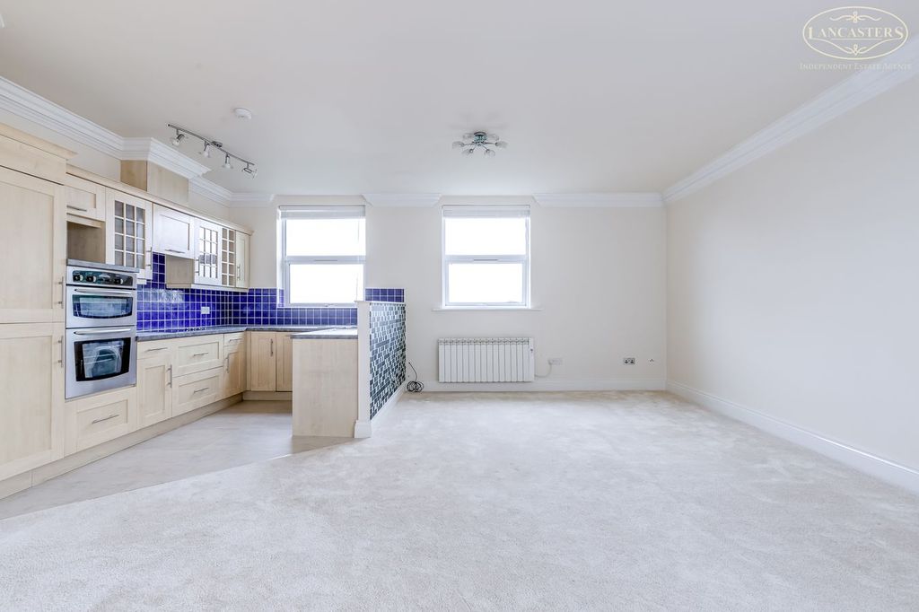 Property photo 3 of 19 Kitchen Lounge Dining Room