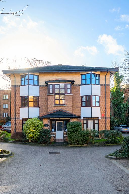 Property photo 3 of 3 1401193-3-696A1d3...