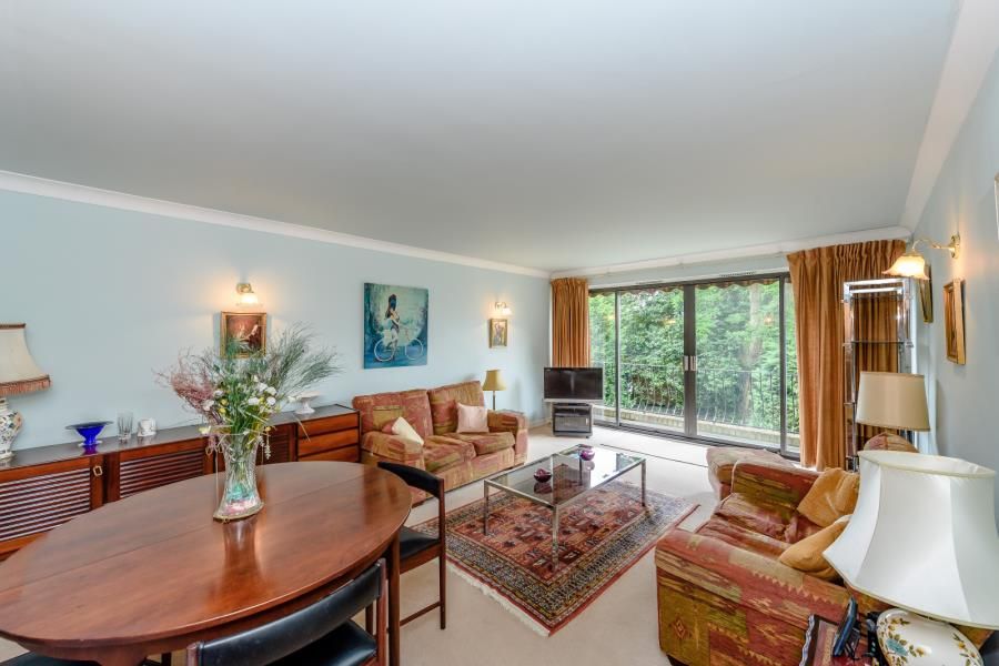 Property photo 2 of 9