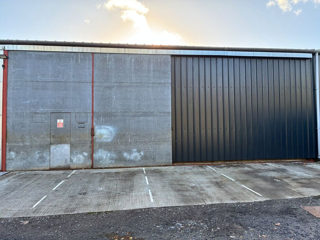Property photo 1 of 6 Main Image