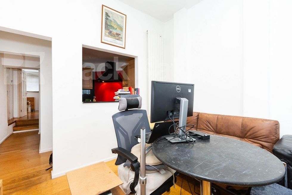 Property photo 3 of 7