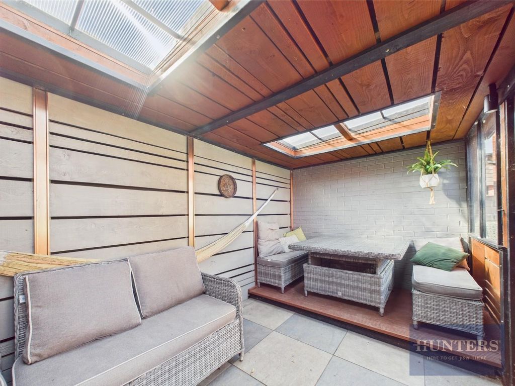 Property photo 3 of 27 Garden Sunroom